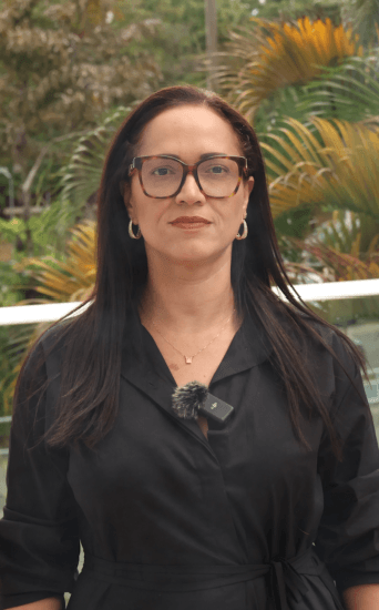 Samanta Augusta Souza Cruz